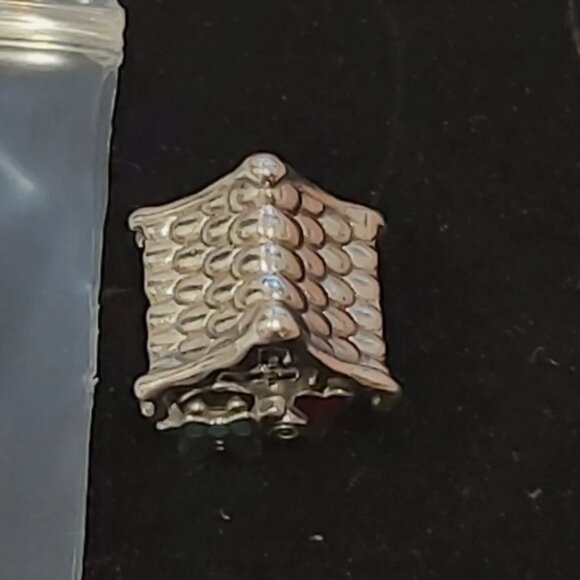 Auth PANDORA STERLING SILVER GINGERBREAD HOUSE CHARM 792823C01 *2023 COLLECTION* - Picture 5 of 12